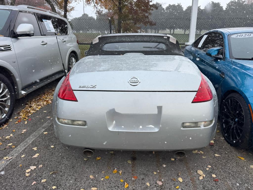 used 2009 Nissan 350Z car, priced at $9,995