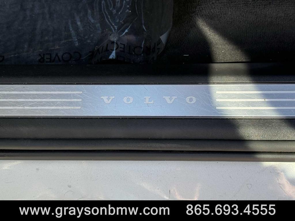 used 2020 Volvo XC90 car, priced at $30,642