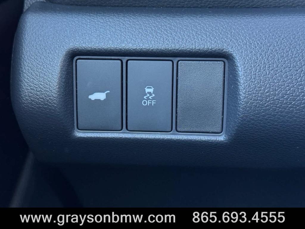 used 2025 Honda Pilot car, priced at $42,995