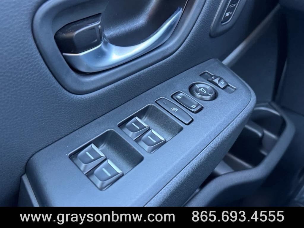 used 2025 Honda Pilot car, priced at $42,995