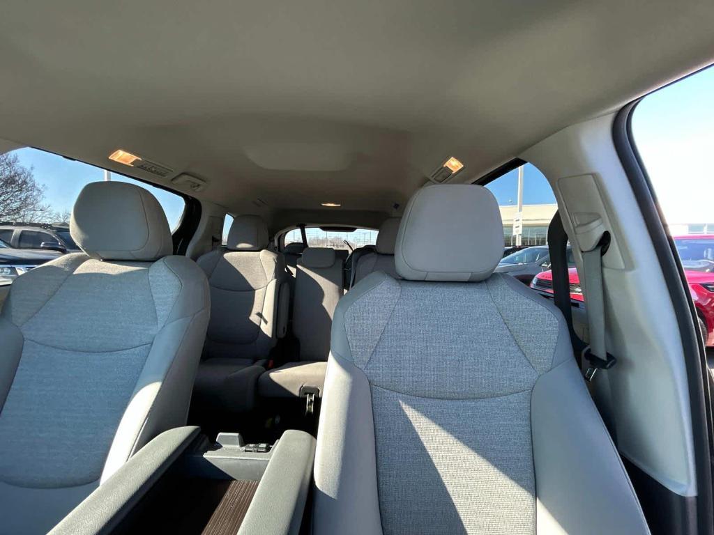 used 2023 Toyota Sienna car, priced at $39,995