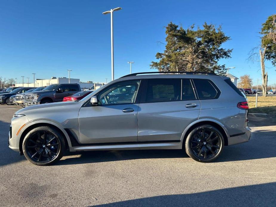 new 2025 BMW X7 car, priced at $99,095