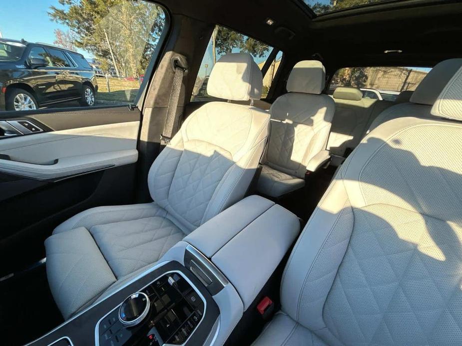 new 2025 BMW X7 car, priced at $99,095