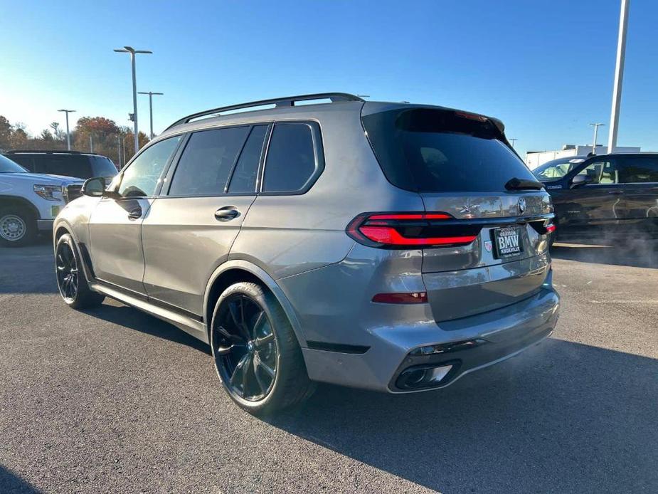 new 2025 BMW X7 car, priced at $99,095