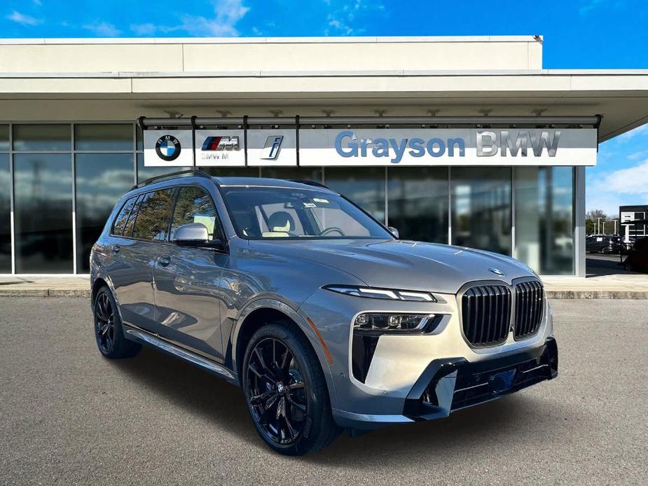 new 2025 BMW X7 car, priced at $99,095