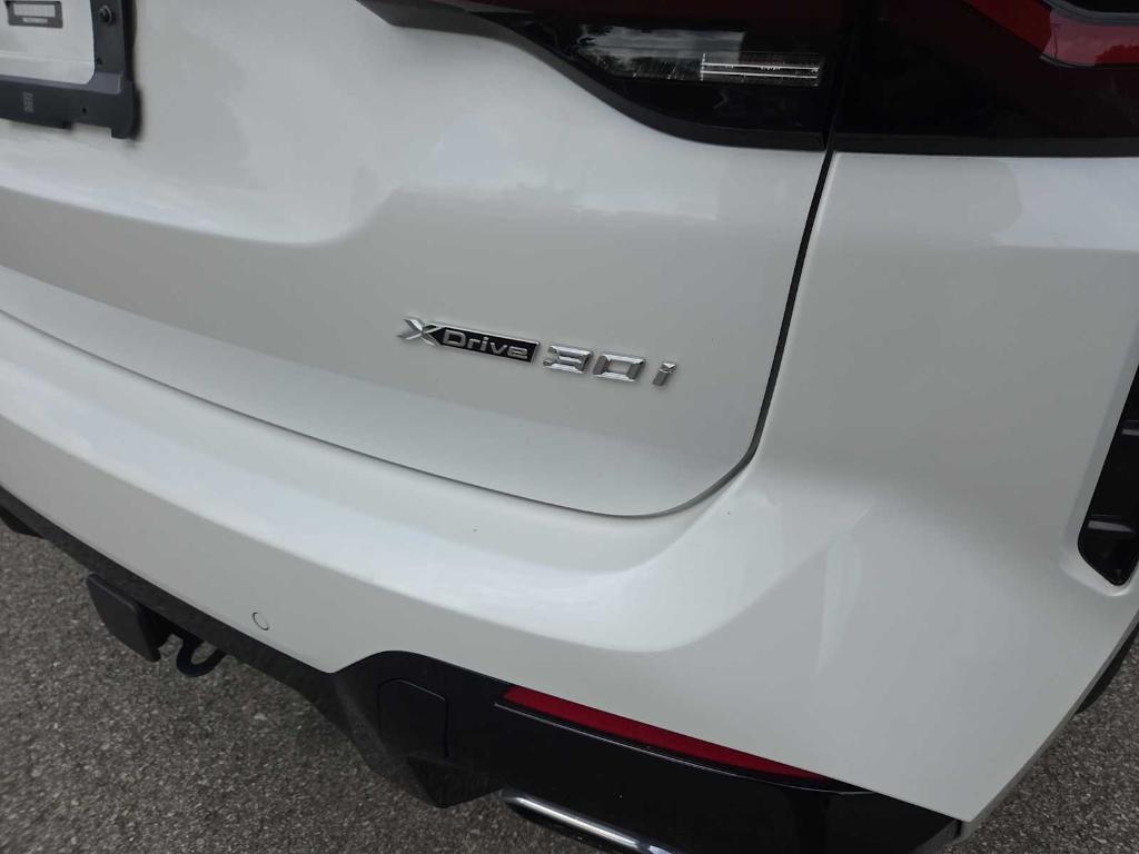 used 2022 BMW X3 car, priced at $37,995