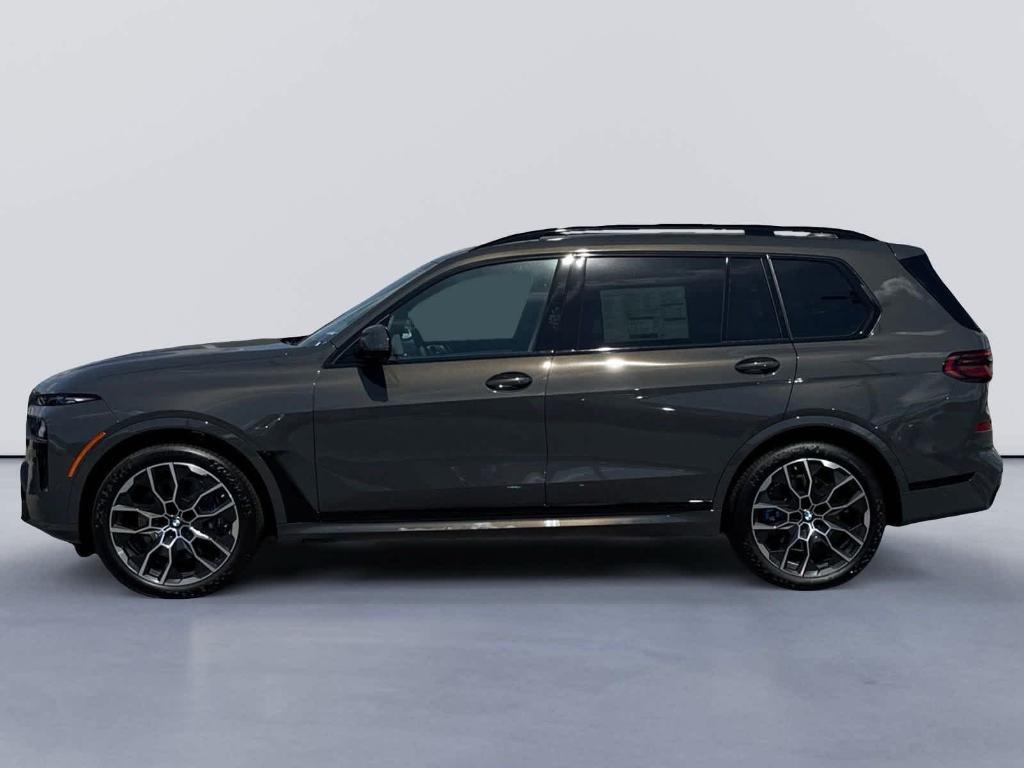 new 2026 BMW X7 car, priced at $103,105