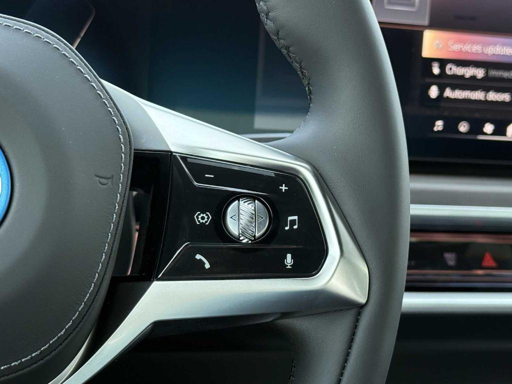 new 2025 BMW i7 car, priced at $120,575