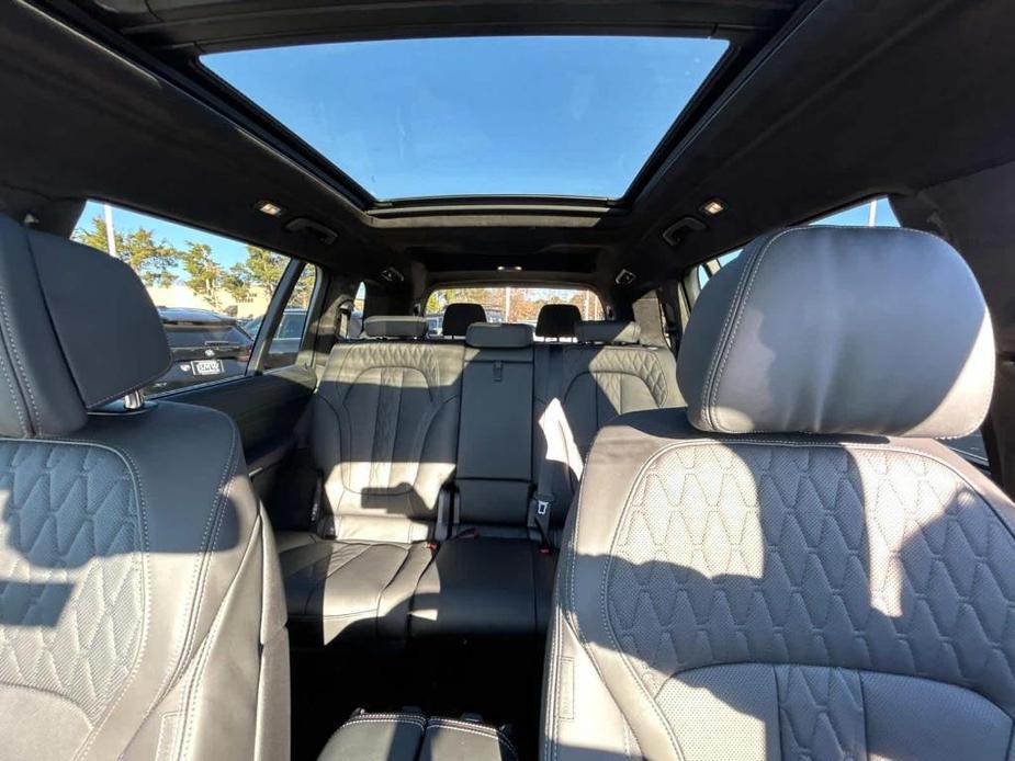 new 2025 BMW X7 car, priced at $119,995