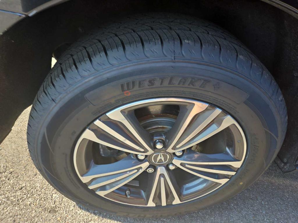 used 2018 Acura MDX car, priced at $19,997