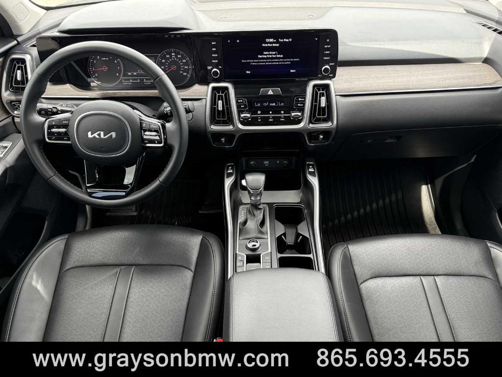 used 2023 Kia Sorento car, priced at $28,995