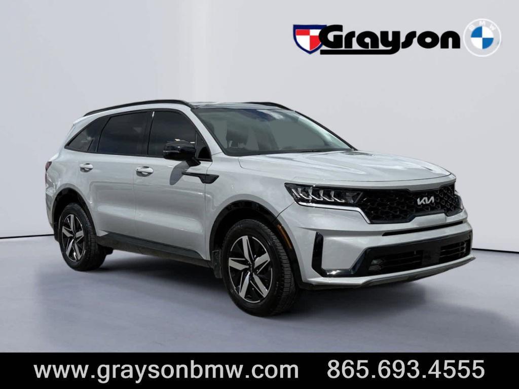 used 2023 Kia Sorento car, priced at $29,999