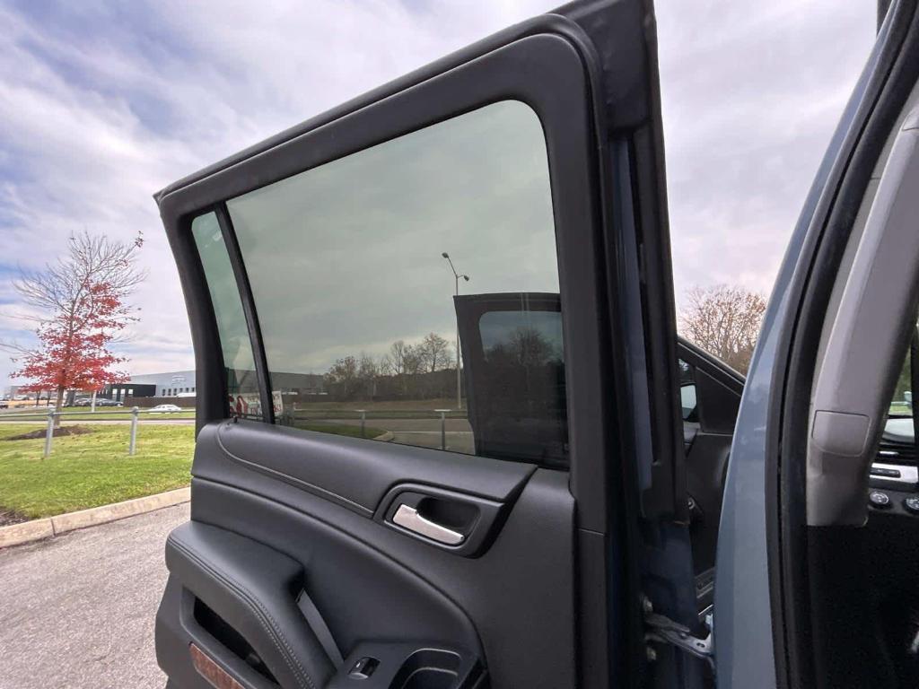 used 2016 Chevrolet Suburban car, priced at $22,222