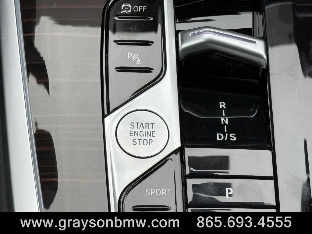 used 2025 BMW X7 car, priced at $93,100