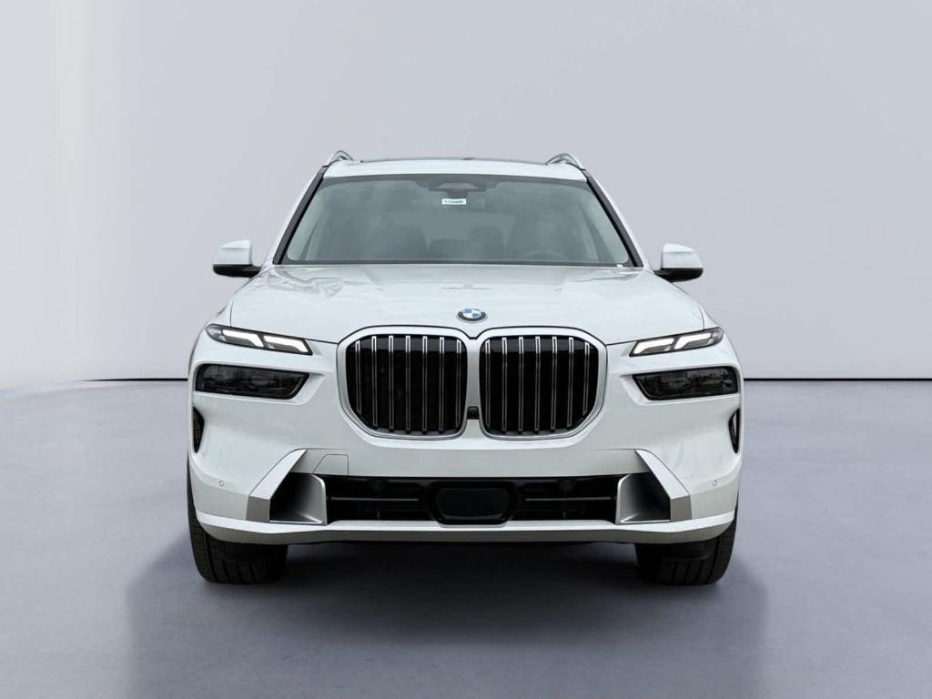 new 2025 BMW X7 car, priced at $93,100