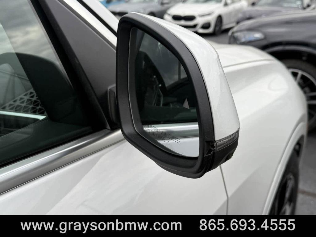 used 2025 BMW X7 car, priced at $93,100