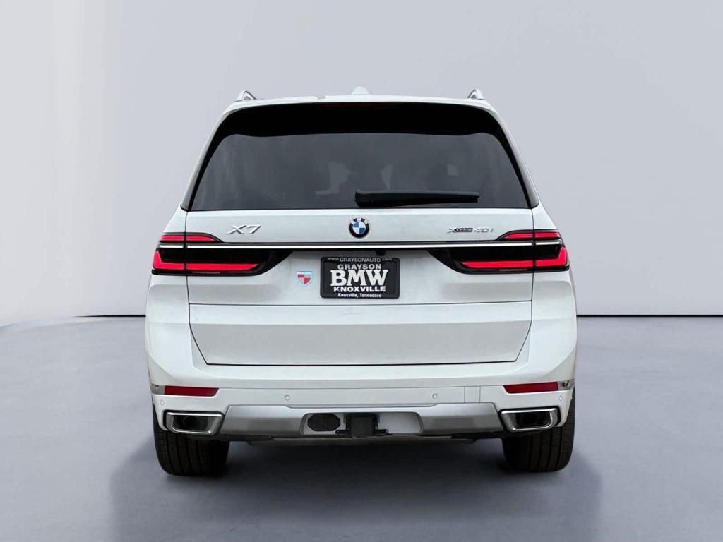 new 2025 BMW X7 car, priced at $93,100