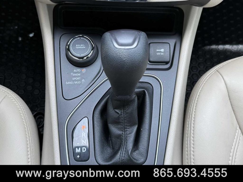 used 2020 Jeep Cherokee car, priced at $19,941
