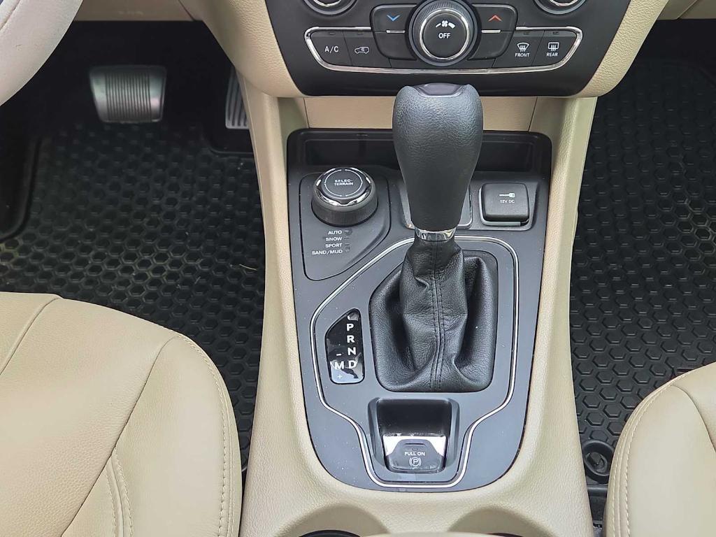 used 2020 Jeep Cherokee car, priced at $22,995