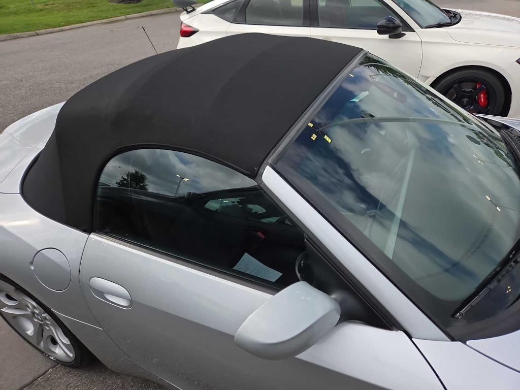 used 2004 BMW Z4 car, priced at $14,995