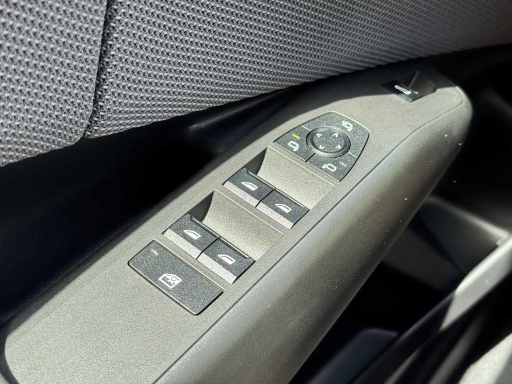 new 2025 BMW X3 car, priced at $62,275