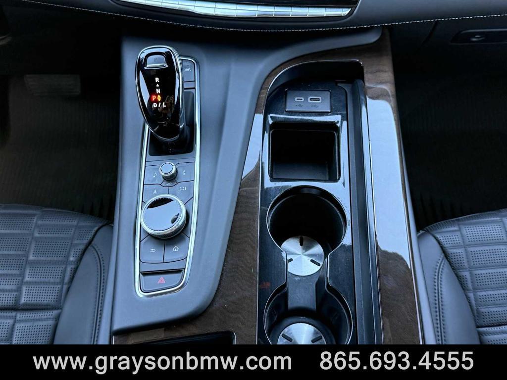 used 2024 Cadillac Escalade ESV car, priced at $91,295