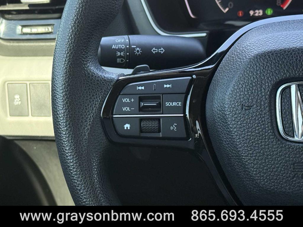 used 2023 Honda Pilot car, priced at $31,595