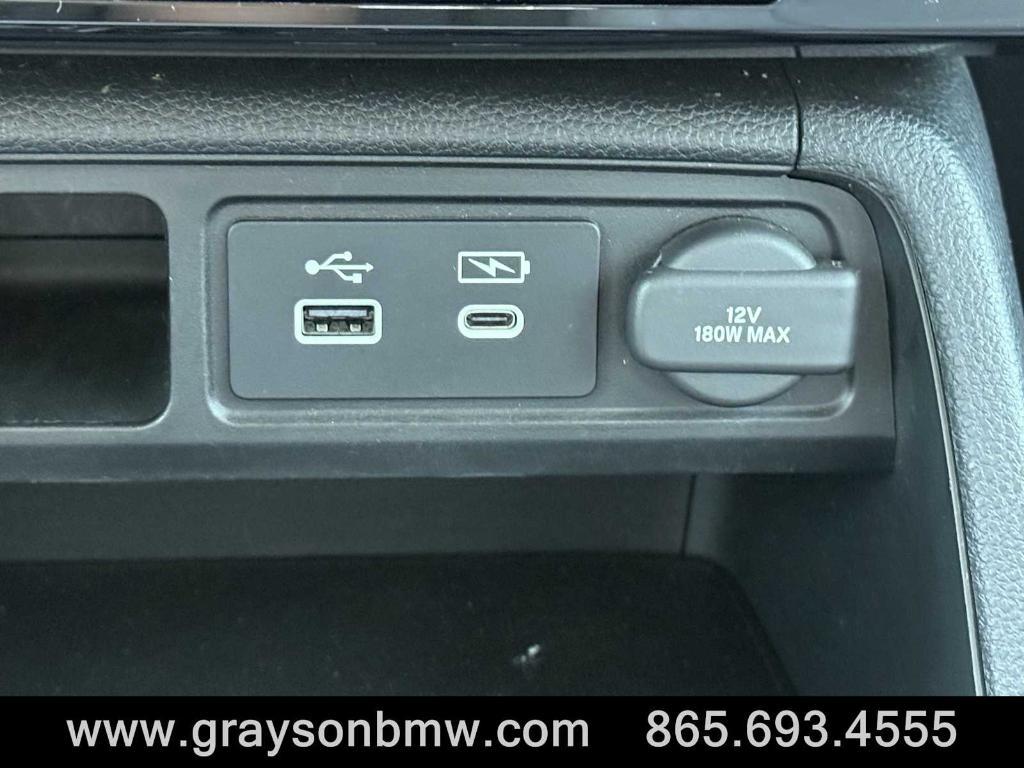 used 2023 Honda Pilot car, priced at $31,595