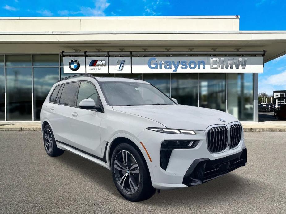 new 2025 BMW X7 car, priced at $93,845
