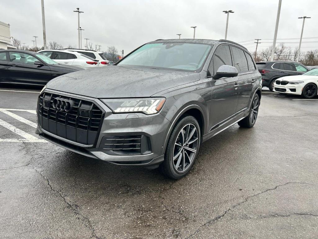 used 2023 Audi Q7 car, priced at $45,995