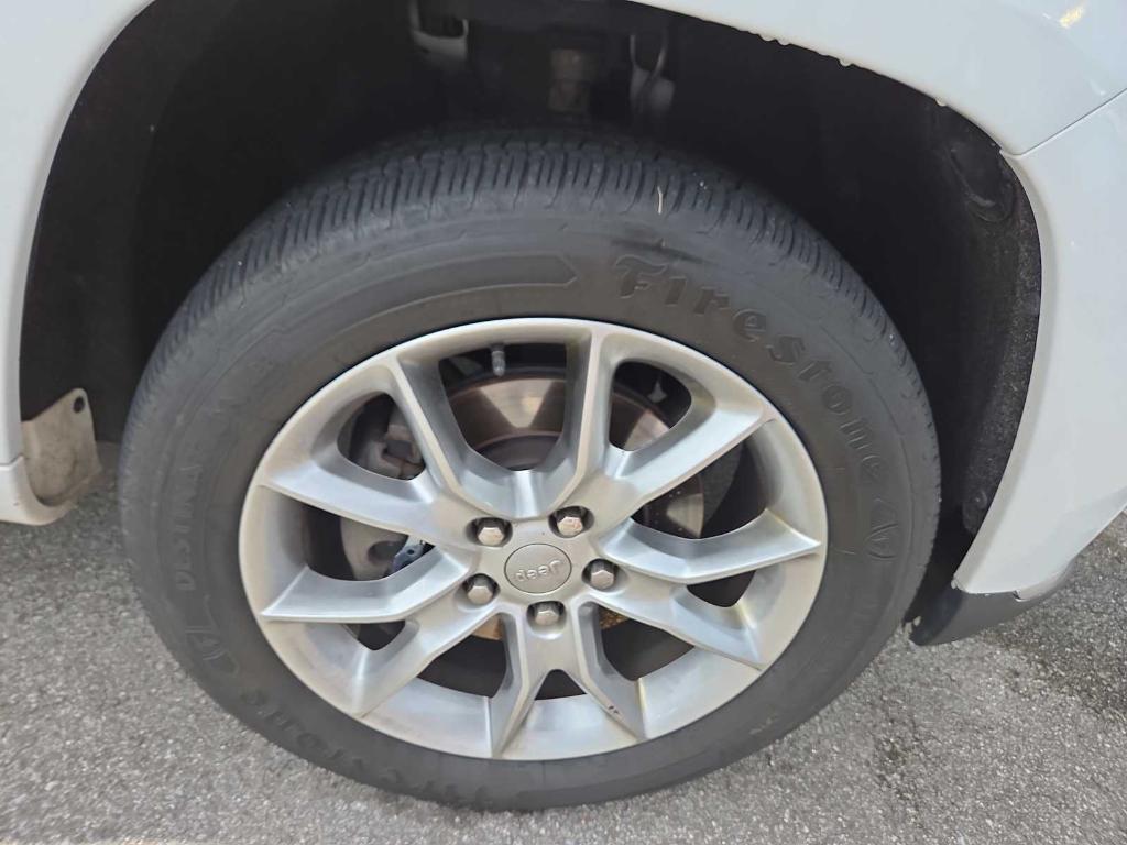 used 2015 Jeep Grand Cherokee car, priced at $15,995
