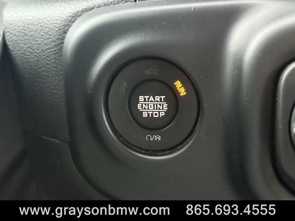 used 2023 Jeep Gladiator car, priced at $44,157