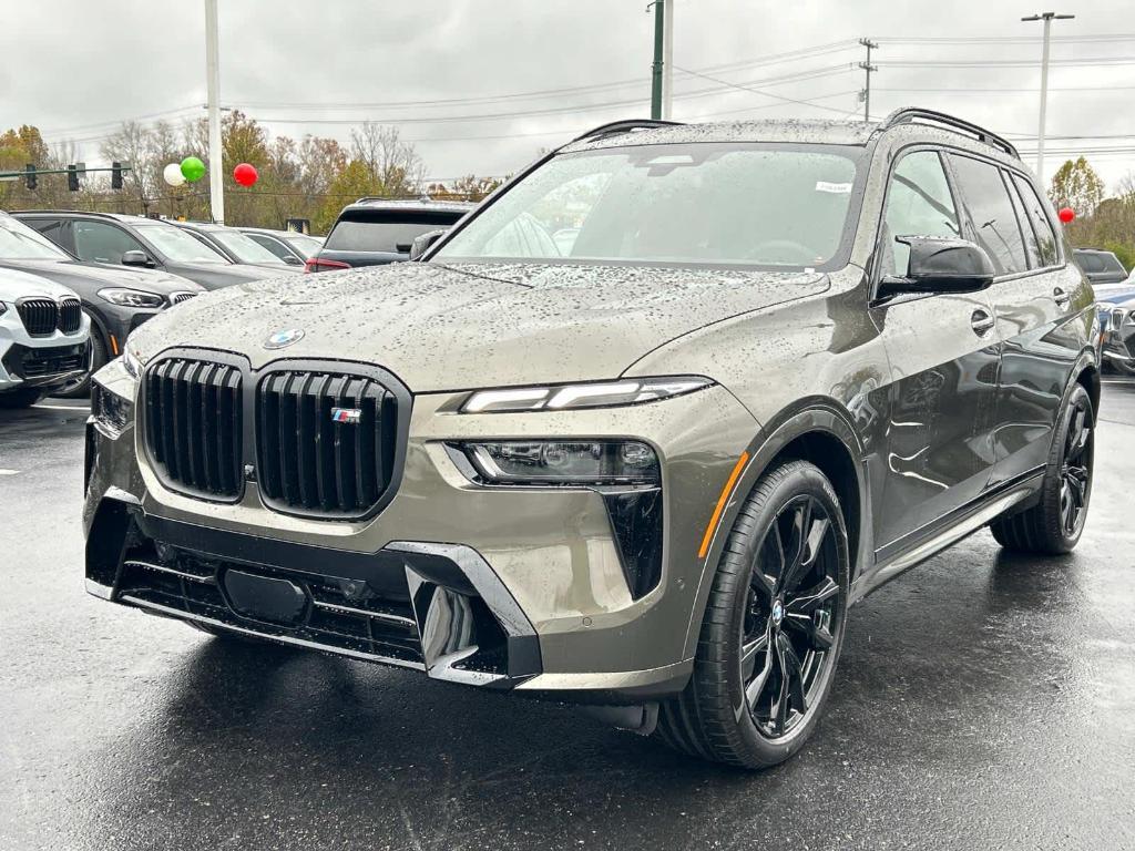 new 2025 BMW X7 car, priced at $117,555