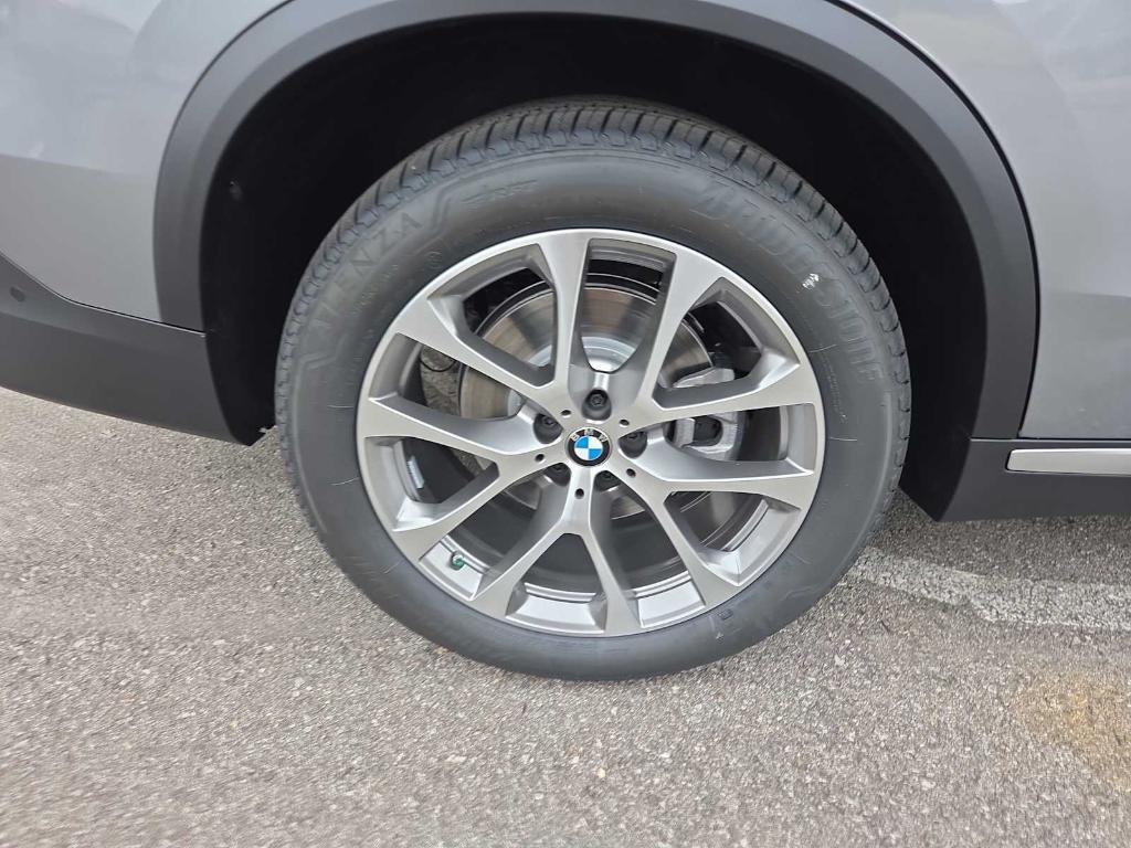 new 2026 BMW X5 car, priced at $79,075