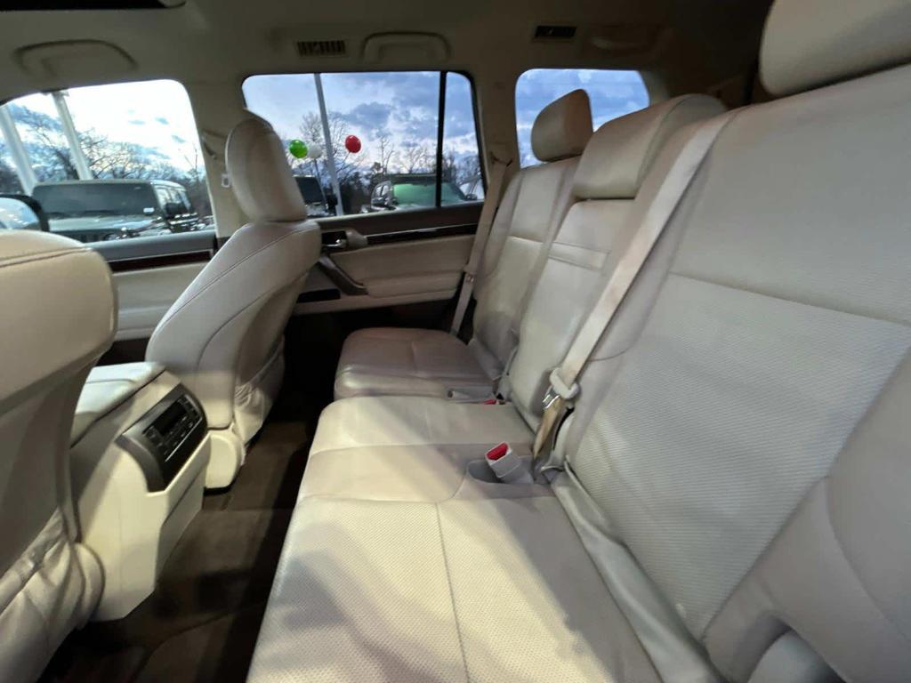 used 2019 Lexus GX 460 car, priced at $32,536