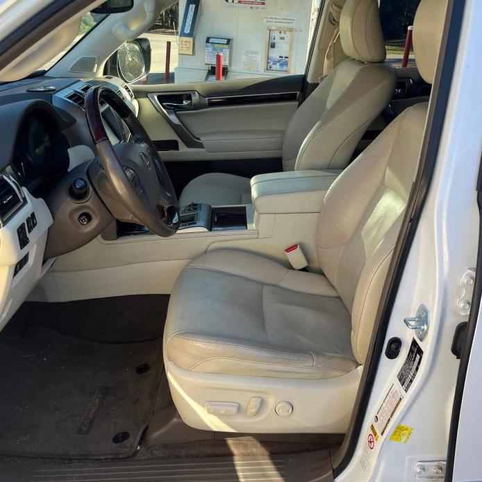 used 2019 Lexus GX 460 car, priced at $32,995