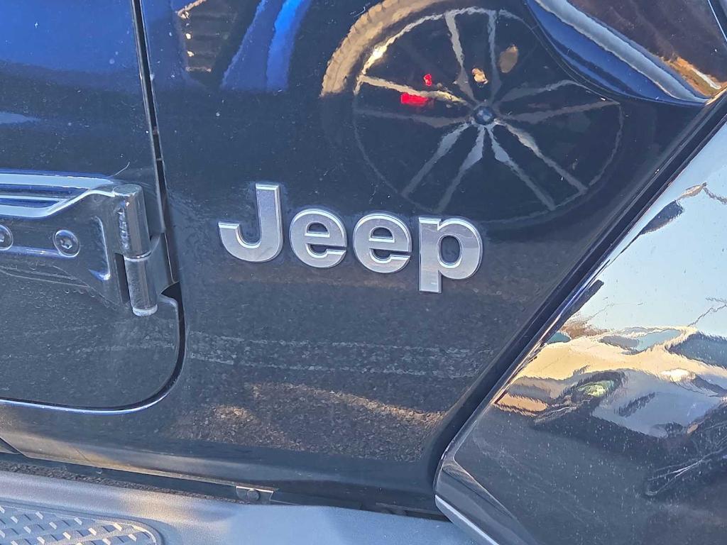 used 2020 Jeep Gladiator car, priced at $29,995