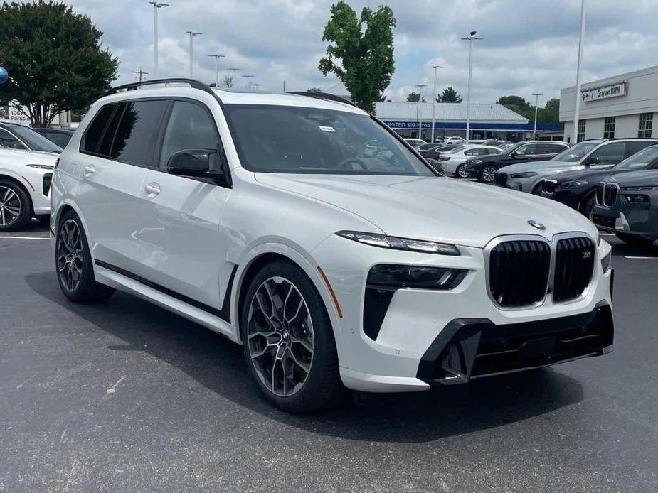 new 2025 BMW X7 car, priced at $121,140