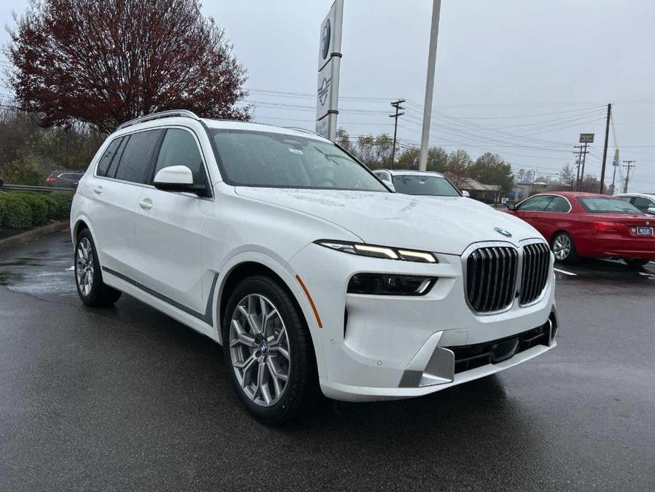 new 2025 BMW X7 car, priced at $91,690