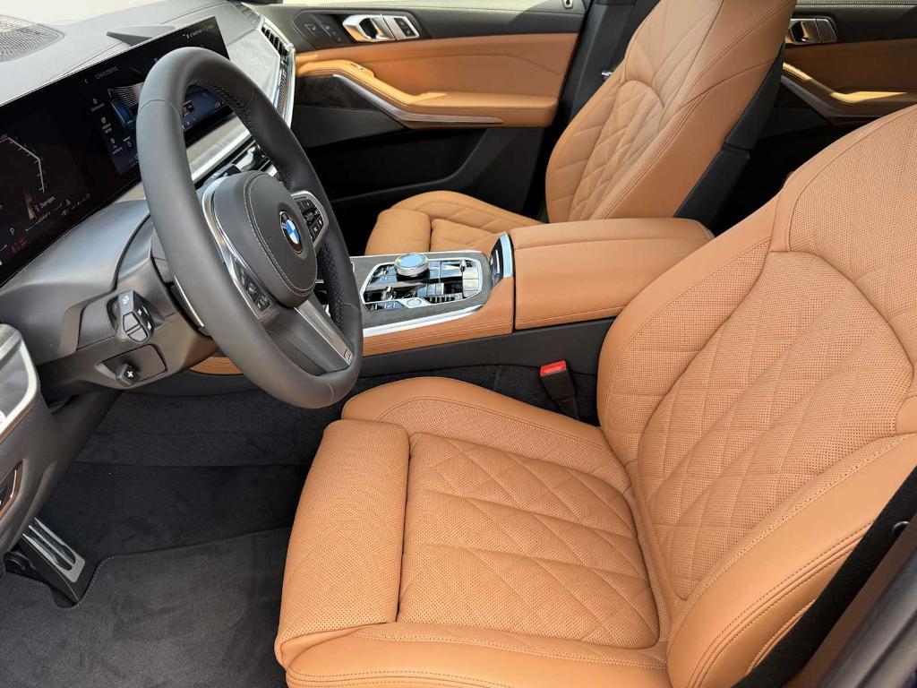new 2026 BMW X7 car, priced at $101,255