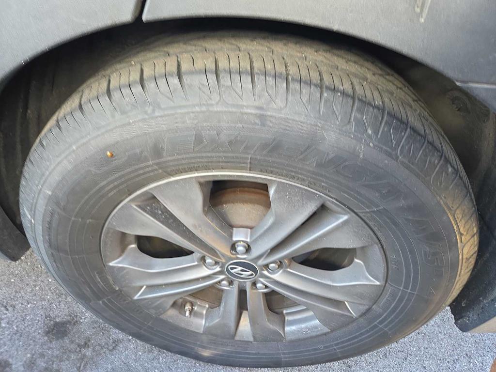 used 2014 Hyundai Santa Fe Sport car, priced at $5,999