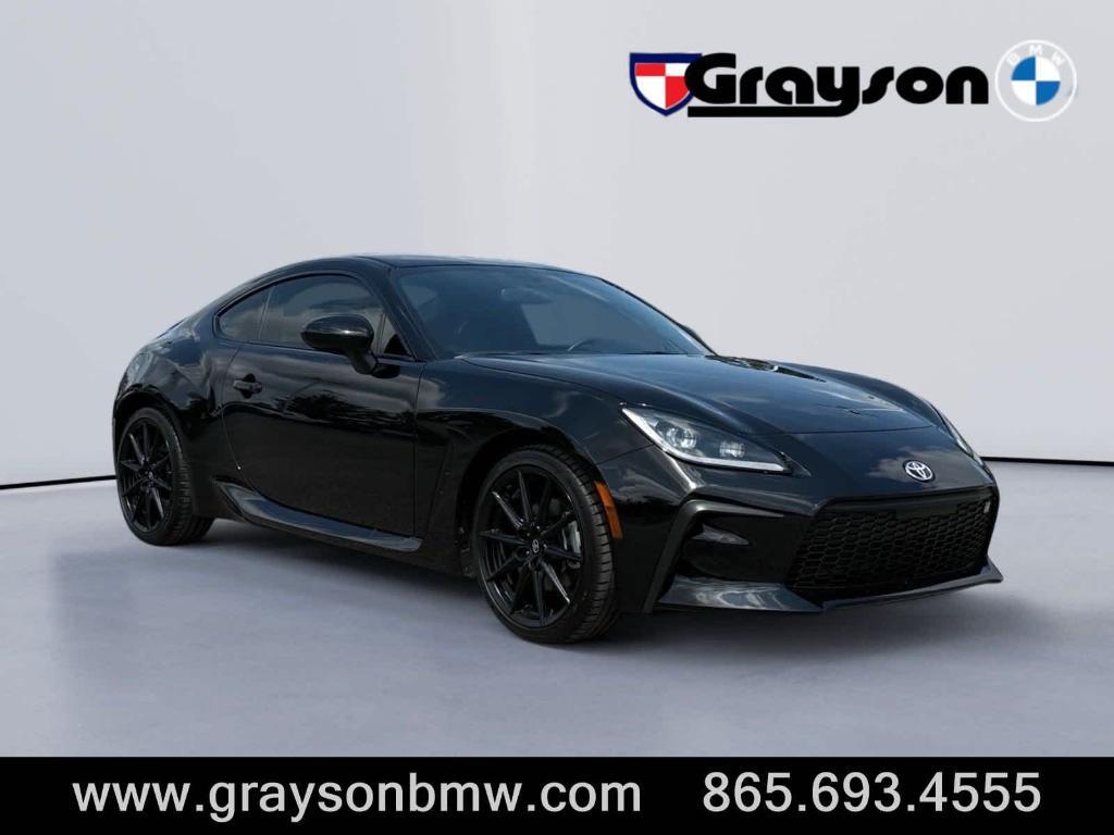 used 2024 Toyota GR86 car, priced at $33,995
