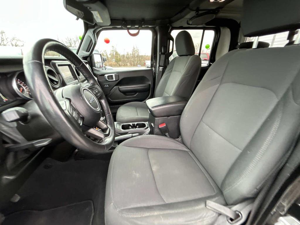 used 2021 Jeep Gladiator car, priced at $27,345