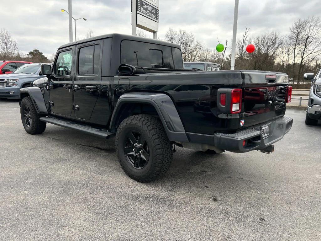 used 2021 Jeep Gladiator car, priced at $27,345