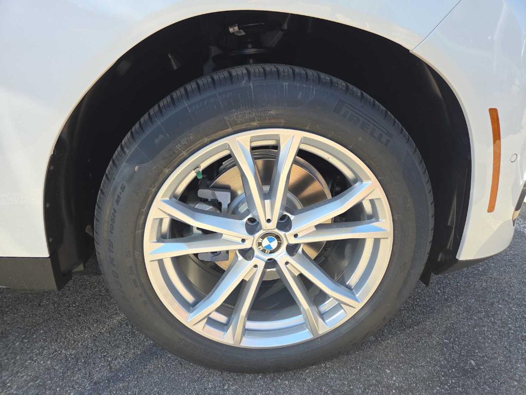 new 2025 BMW X3 car, priced at $55,775