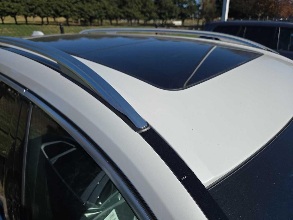 new 2026 BMW X7 car, priced at $98,735