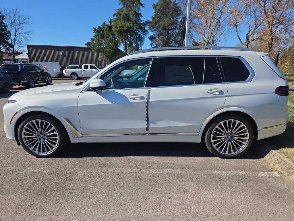 new 2026 BMW X7 car, priced at $98,735
