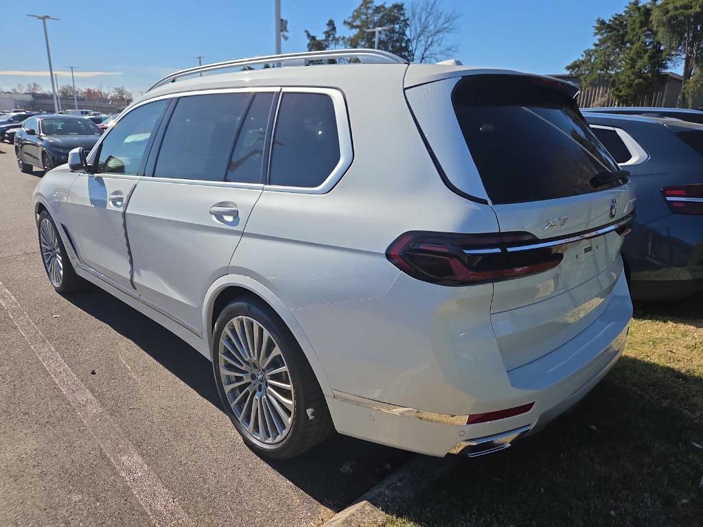 new 2026 BMW X7 car, priced at $98,735