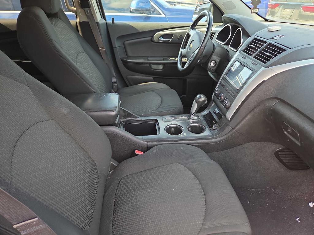 used 2012 Chevrolet Traverse car, priced at $3,995