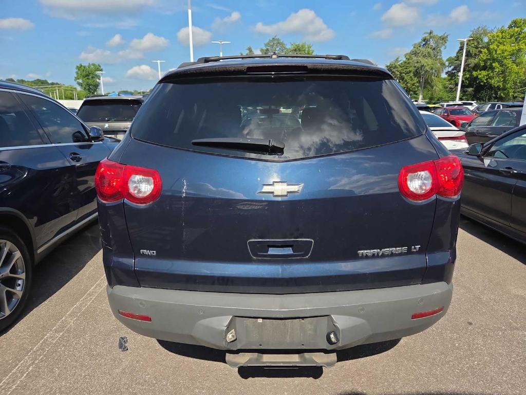 used 2012 Chevrolet Traverse car, priced at $3,995